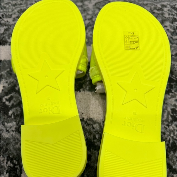 Dior Worn 3 times Yellow Camouflage Fluo slides - Picture 2 of 7